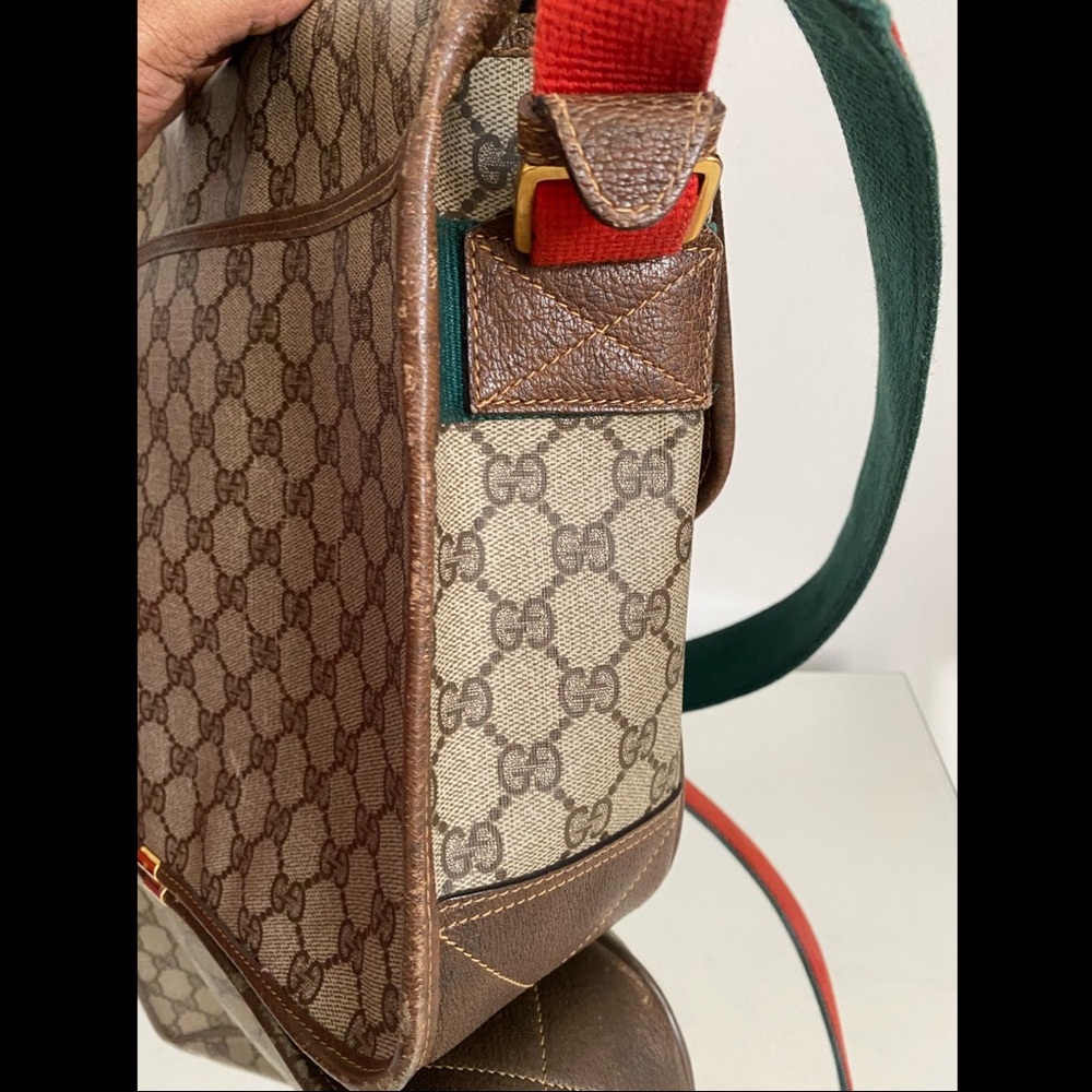 Authentic Vintage Gucci Messenger Bag - Picture 6 of 11